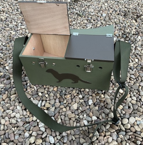 Double bow back painted - double, ferret